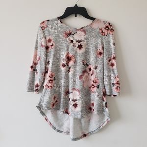 Floral top